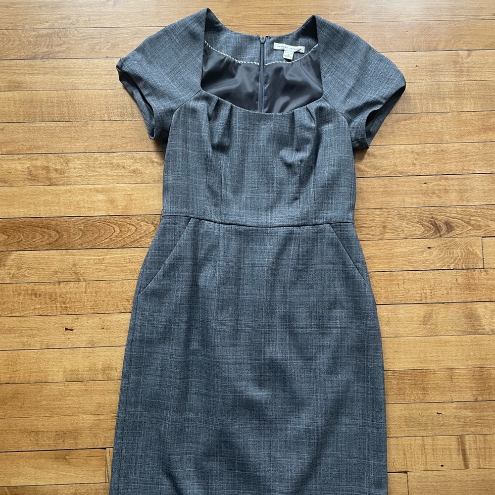 Banana Republic Cocktail Dress, Size 2, $25 obo